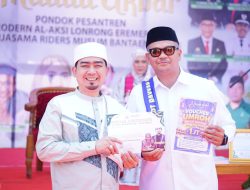 Hadiri Maulid Akbar di Ponpes Modern Al-Aksi, Bupati Bantaeng Wakafkan 50 Al-Qur’an